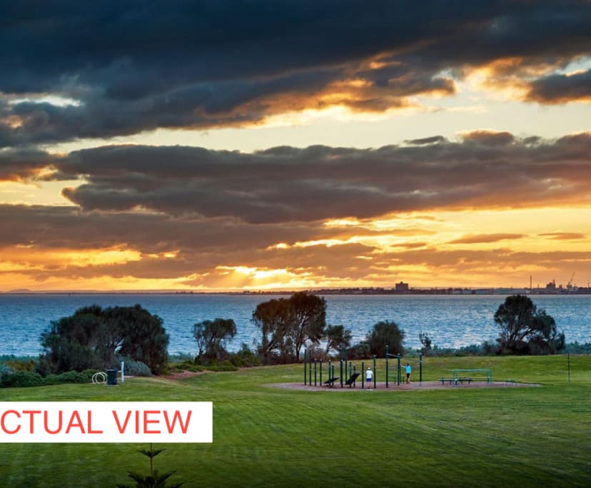 Room with ensuite in a share house
