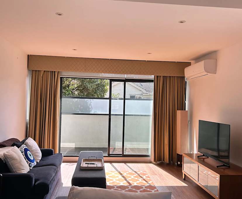 Furnished room with own bathroom