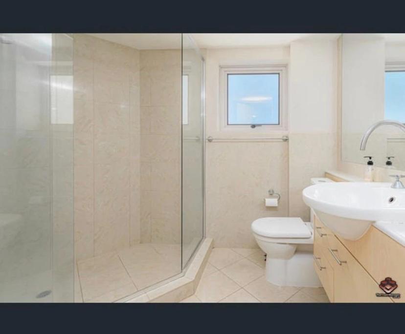 Furnished room with own bathroom