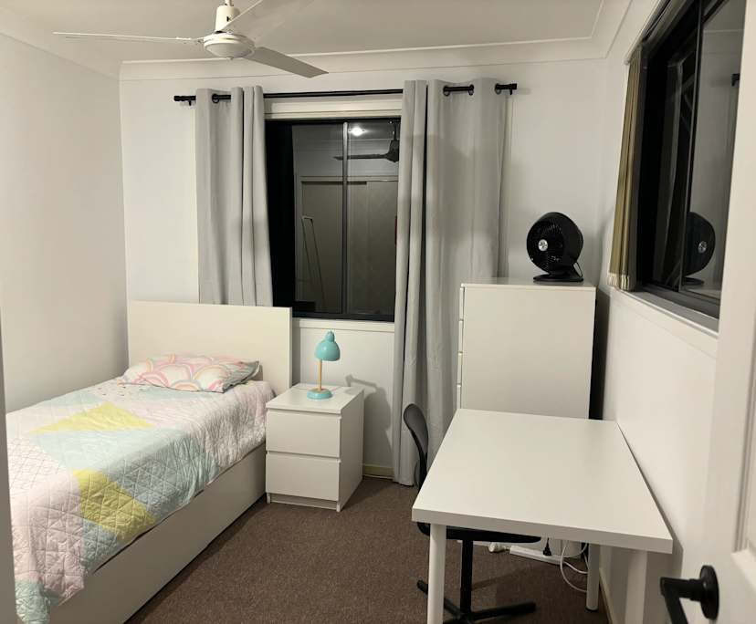$310, Share-house, 4 bathrooms, Miami QLD 4220