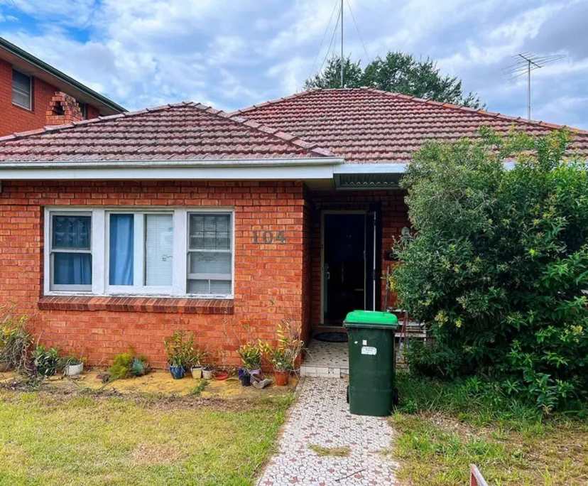 $250, Share-house, 4 bathrooms, Mortdale NSW 2223