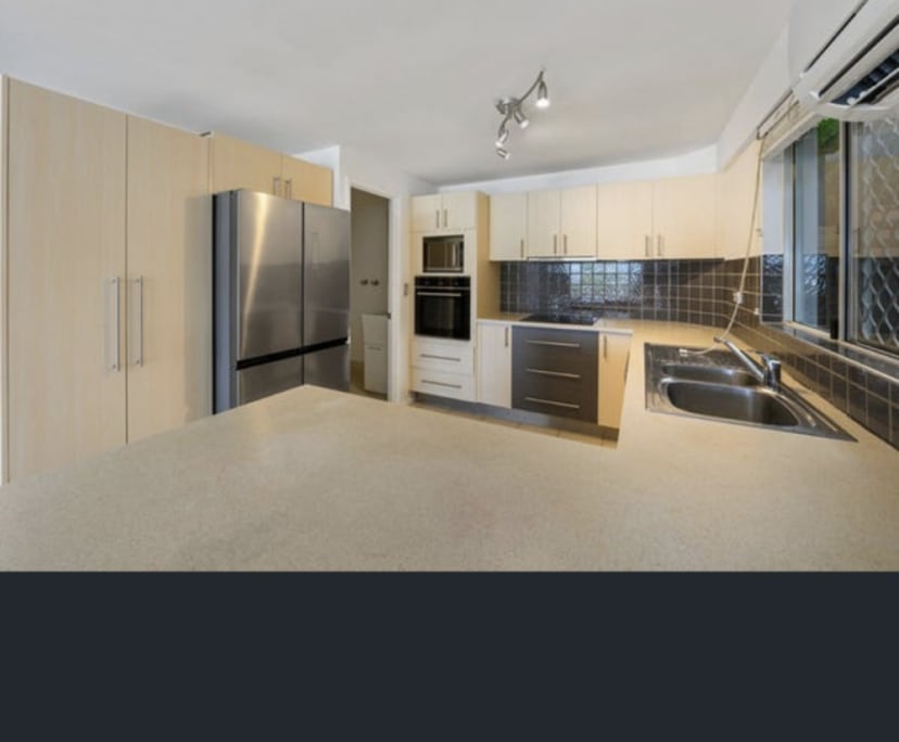 Unfurnished room in a share house