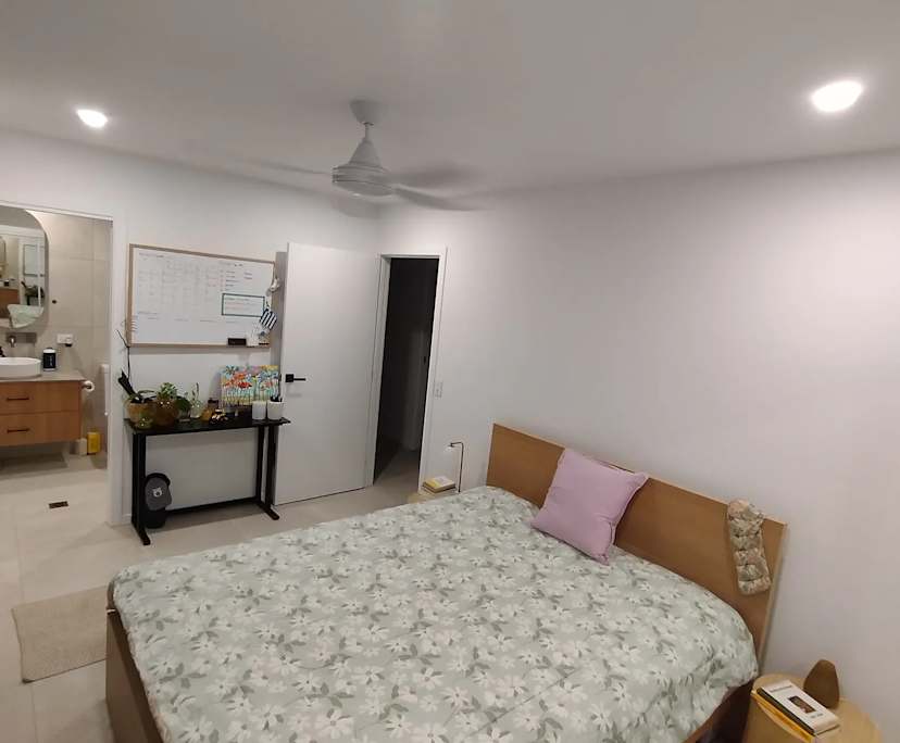 $540, Flatshare, 4 bathrooms, Palm Beach QLD 4221