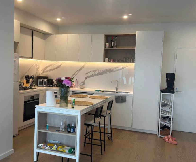 Furnished room with own bathroom