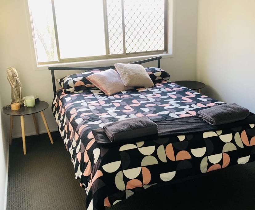 Room in a share house