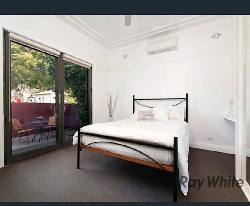 propertyImage
