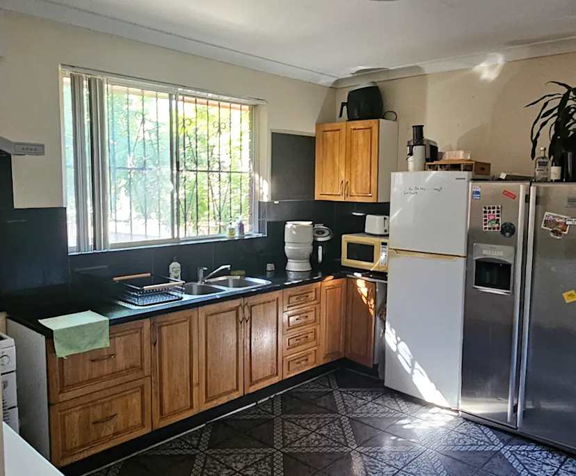 $350, Share-house, 4 bathrooms, Marrickville NSW 2204