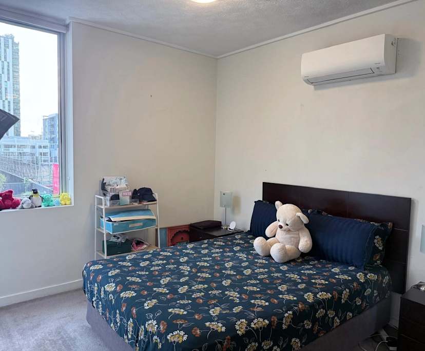 Furnished room with ensuite in a share house