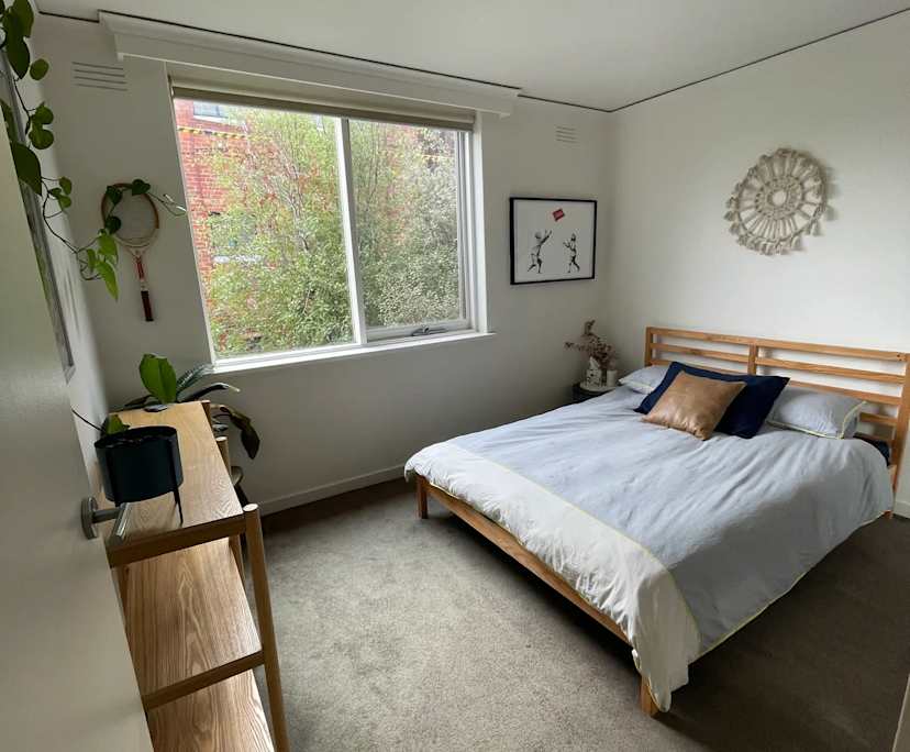 Whole property with 2 rooms for rent