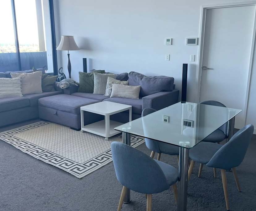 Whole property with 2 rooms for rent