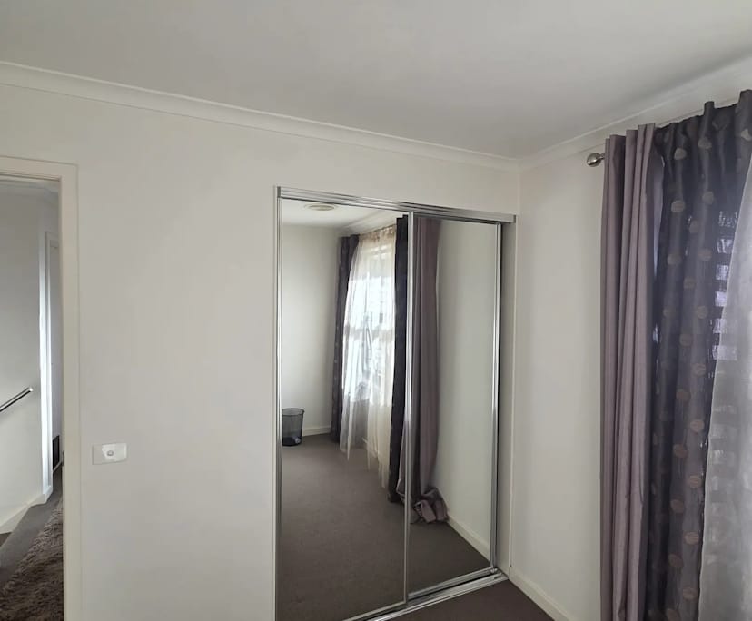 $350, Student-accommodation, 2 rooms, Mulgrave VIC 3170, Mulgrave VIC 3170