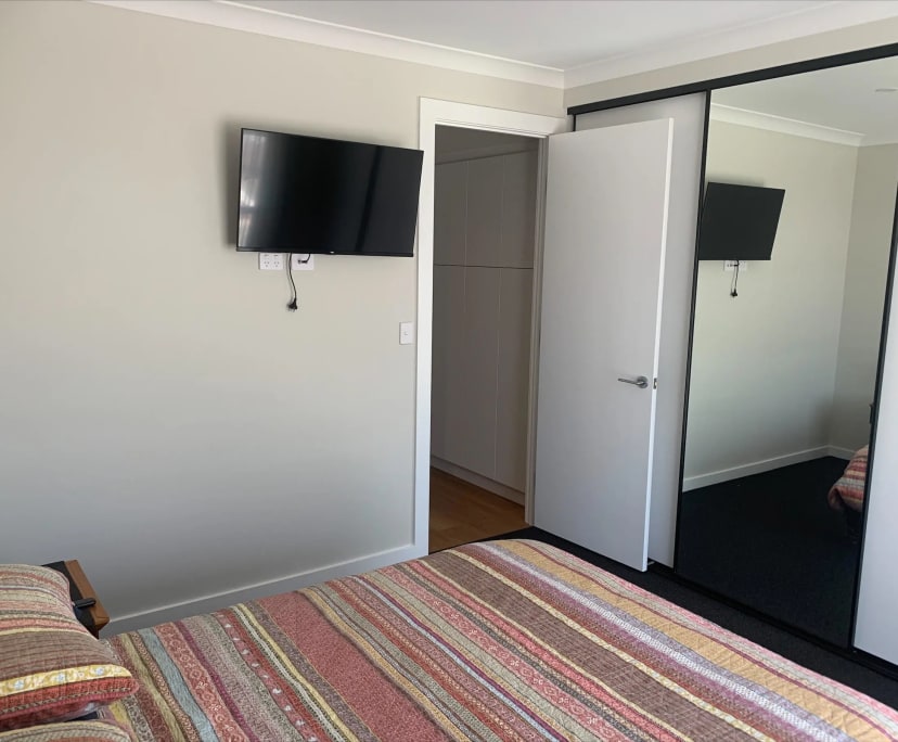 Room for Rent in Glenelg North, Adelaide 380, Fur...