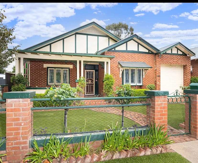 $350, Share-house, 5 bathrooms, Wagga Wagga NSW 2650