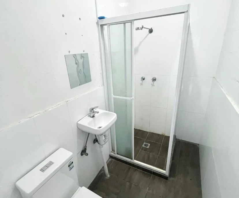 $350, Share-house, 6 bathrooms, Chippendale NSW 2008