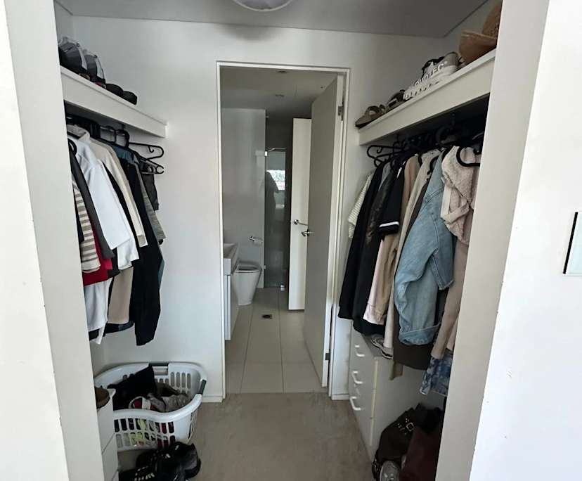 $800, 1-bed, 1 bathroom, Scarborough WA 6019