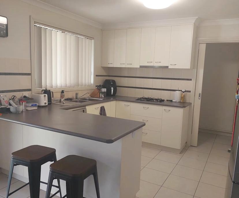 Unfurnished room in a share house