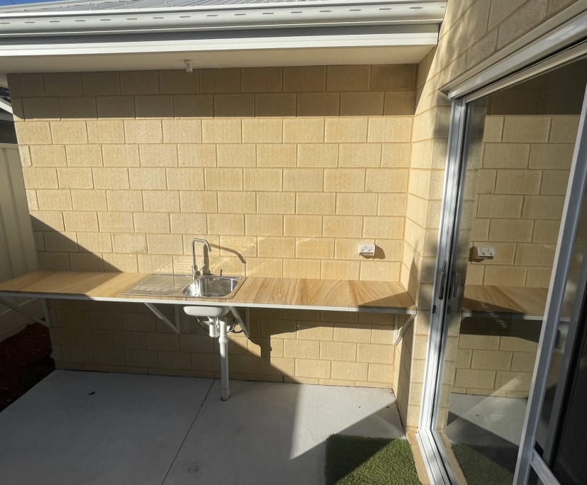 $330, Share-house, 3 bathrooms, Kewdale WA 6105