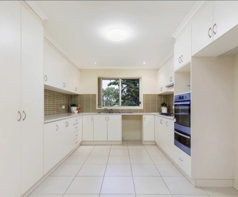 $300, Share-house, 6 bathrooms, Harrison ACT 2914