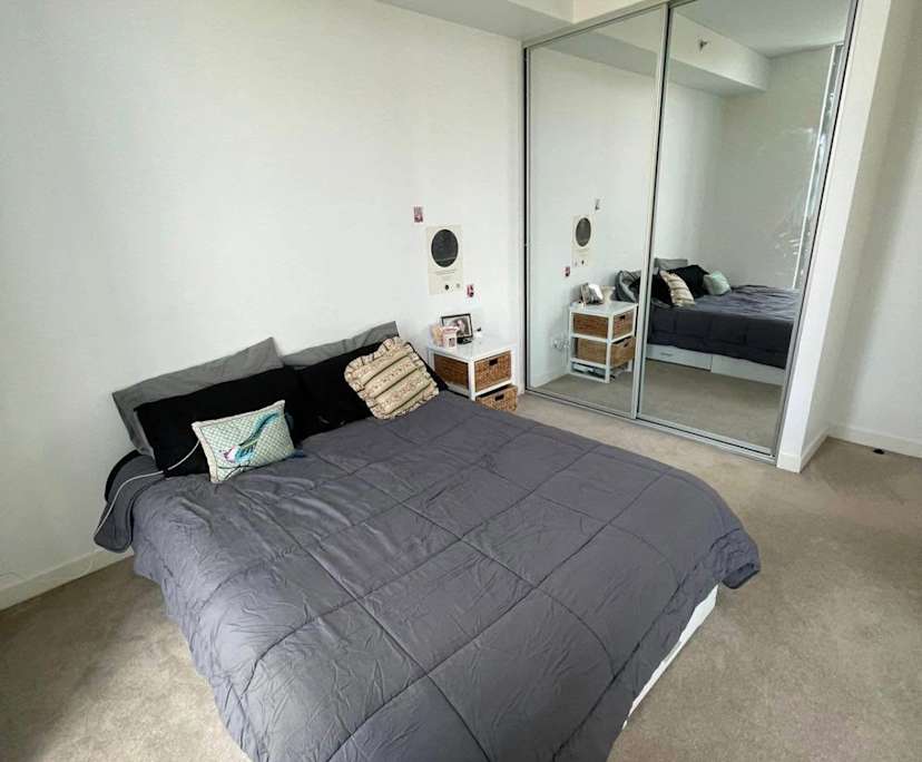 Furnished room with own bathroom