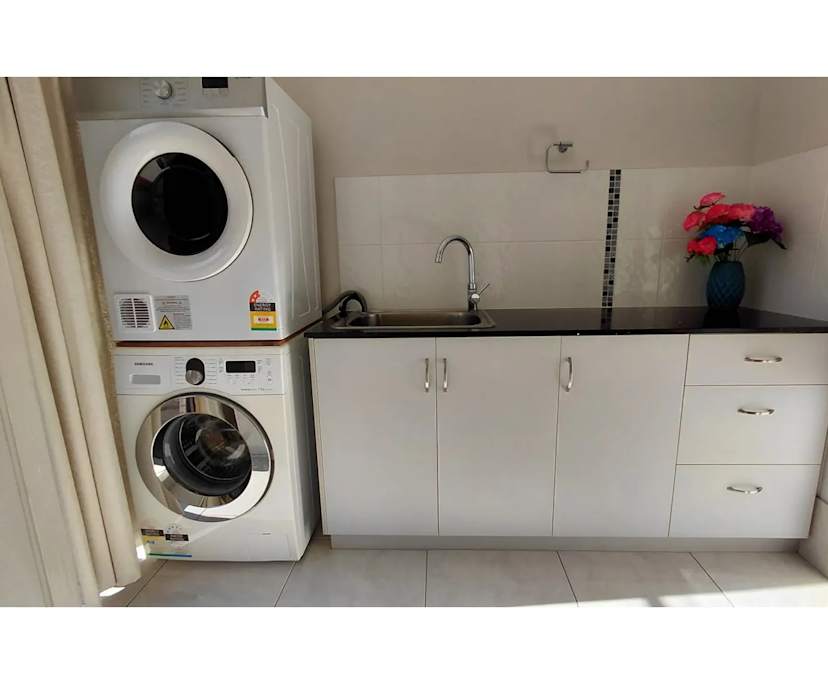 $250-260, Share-house, 3 rooms, Middle Ridge QLD 4350, Middle Ridge QLD 4350