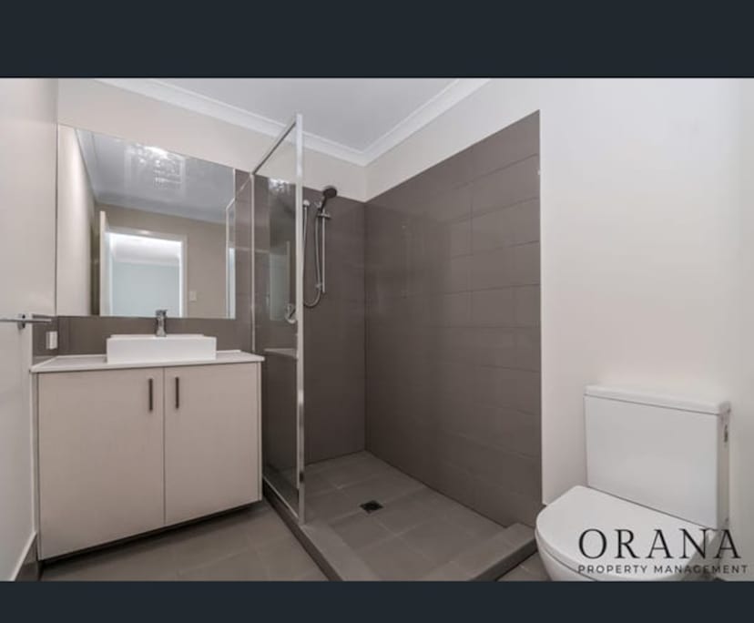 $400, Share-house, 3 bathrooms, Girrawheen WA 6064