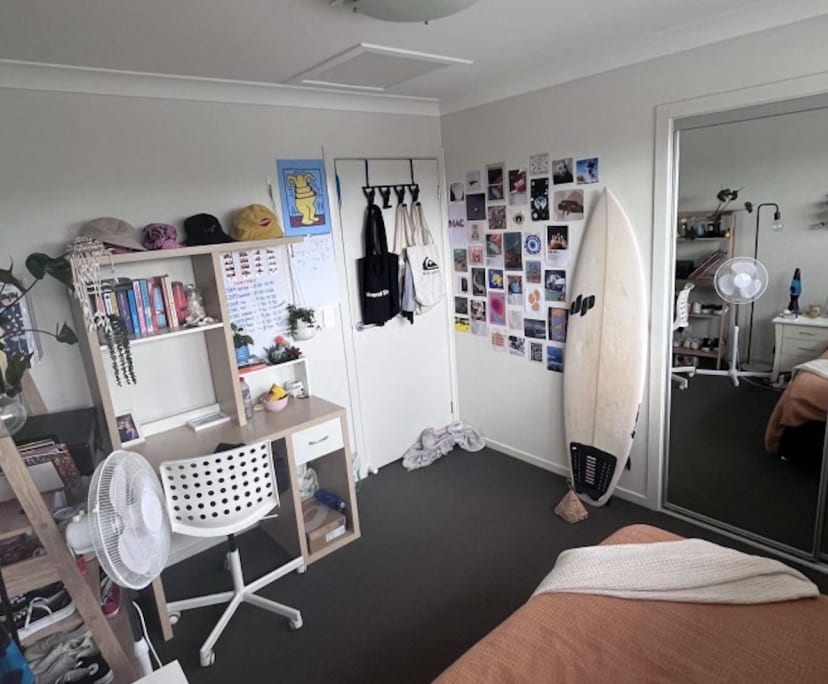 Room for Rent in Oak Flats, Wollongong 180, Unfur...