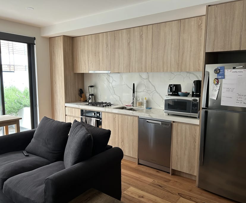 Whole property with 2 rooms for rent