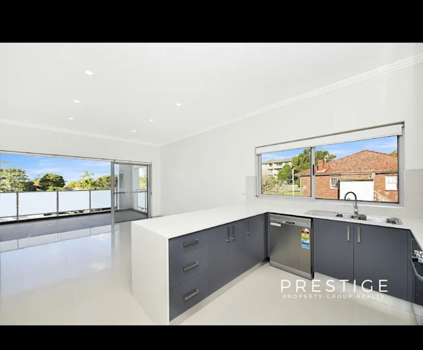 Unfurnished room with own bathroom