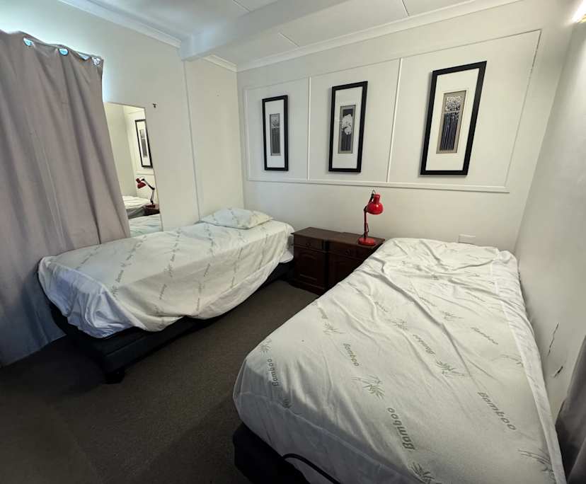 $300, Share-house, 6 bathrooms, Parramatta Park QLD 4870