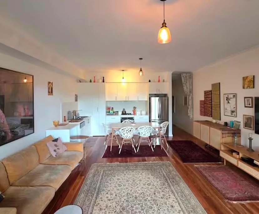 Whole property with 2 rooms for rent