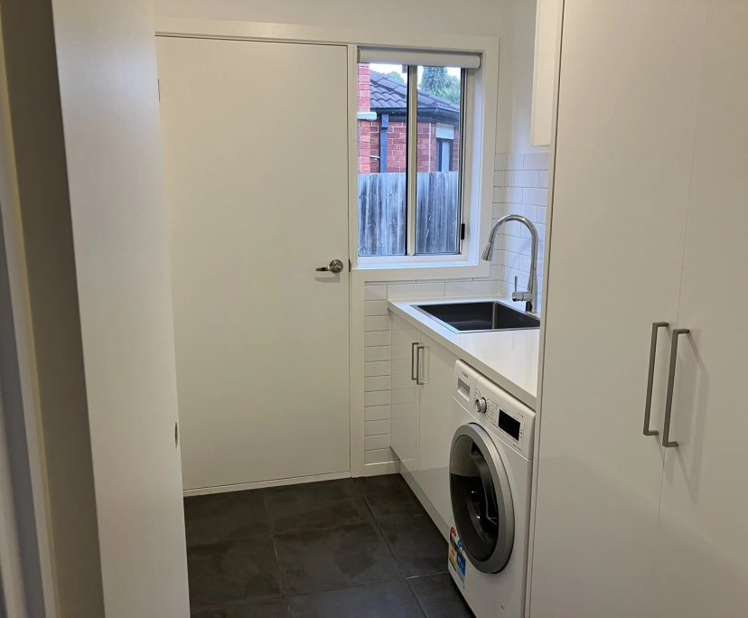 $300, Share-house, 5 bathrooms, South Morang VIC 3752