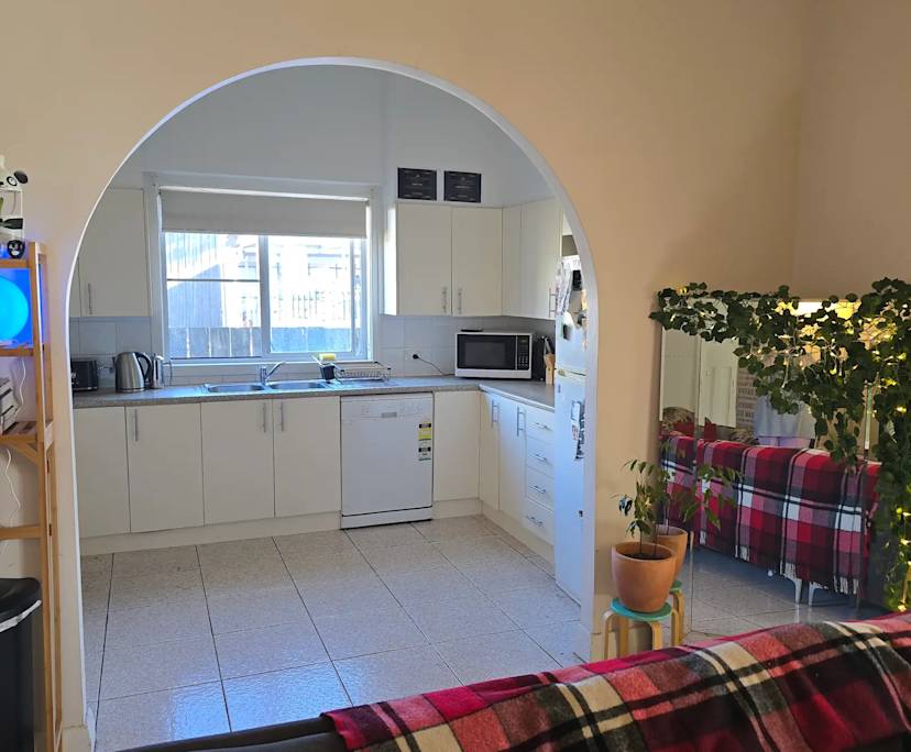Unfurnished room in a share house
