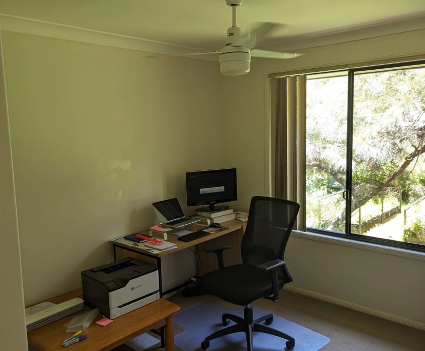 Room for Rent in Chapel Hill, Brisbane 258, Unfur...