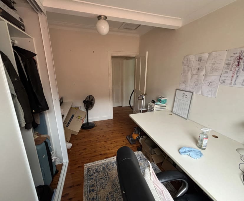 Unfurnished room in a share house