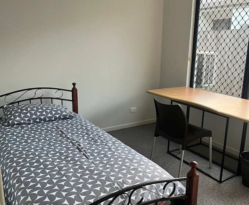 $230, Share-house, 4 bathrooms, Smithfield QLD 4878