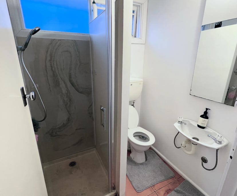 $330, Share-house, 6 bathrooms, Glen Waverley VIC 3150