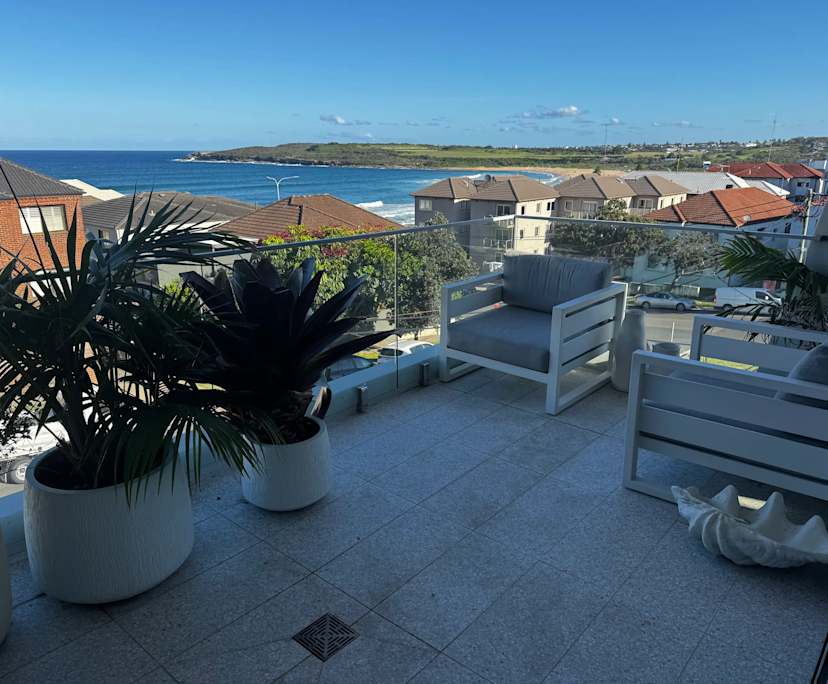 Whole property with 2 rooms for rent