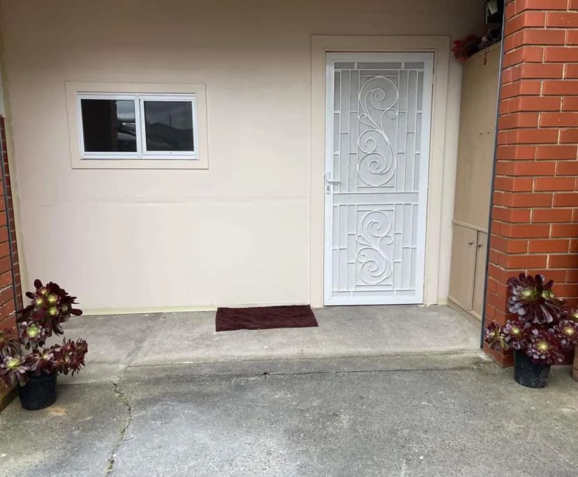 Granny Flat for Rent in Noble Park, Melbourne 250...