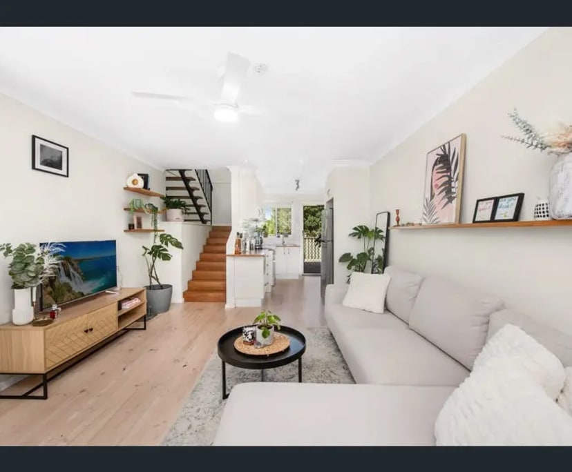 Furnished room in a share house