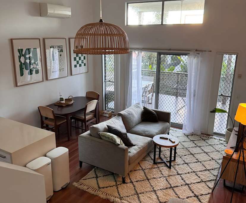 Unfurnished room in a share house