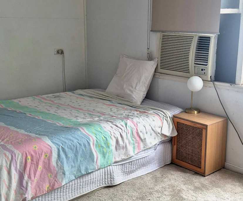 Furnished room studio flat for rent