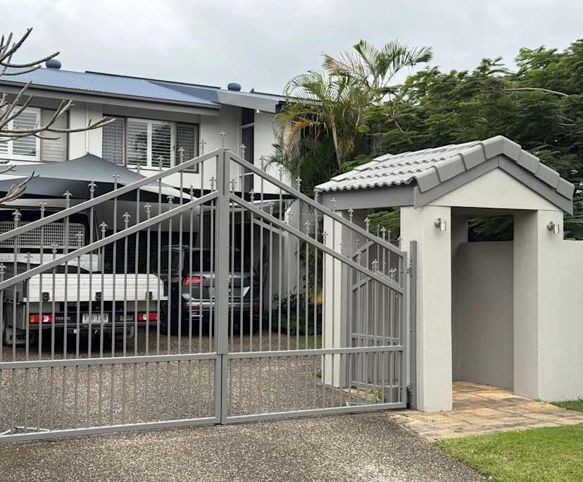 $270, Share-house, 4 bathrooms, Broadbeach Waters QLD 4218