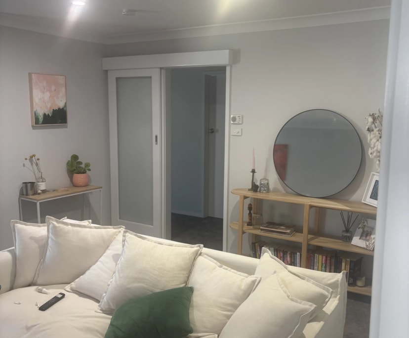 Unfurnished room in a share house