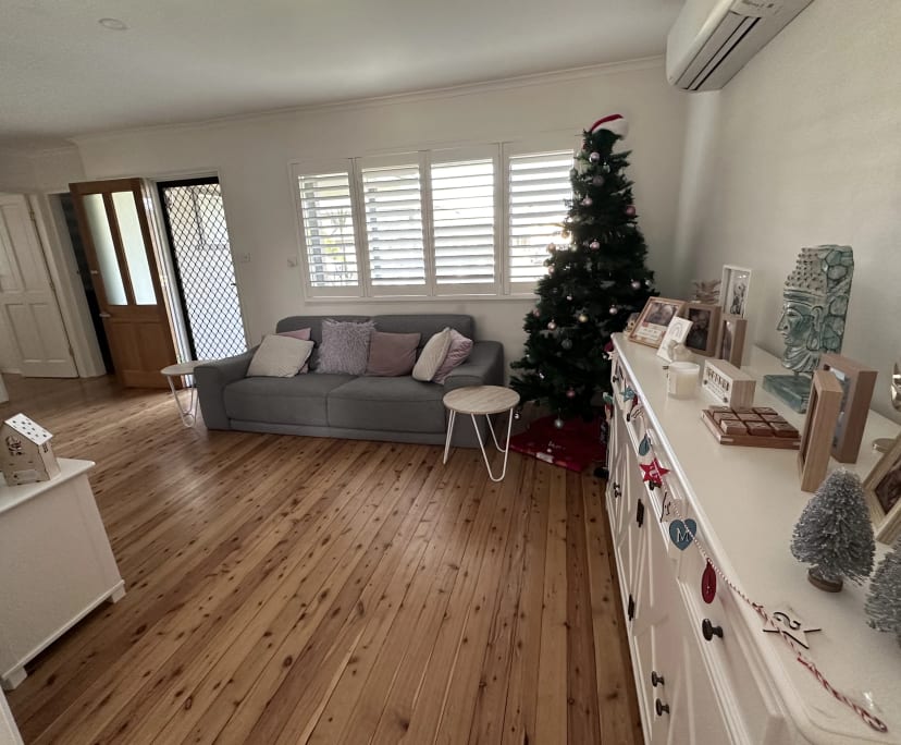 Room for Rent in Killarney Vale, NSW 250, Unfurni...