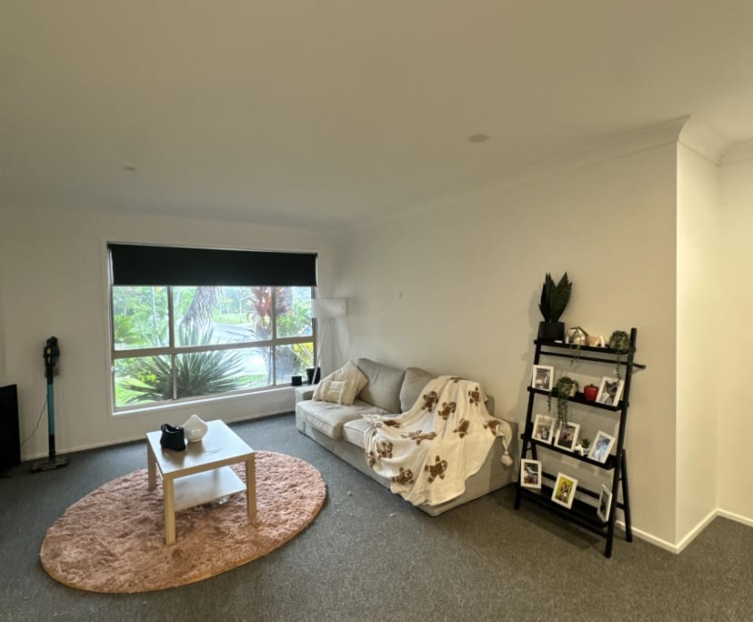 Unfurnished room in a share house