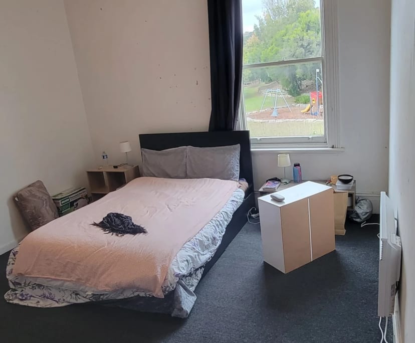Room for Rent in West Hobart, Hobart 150, Furnish...