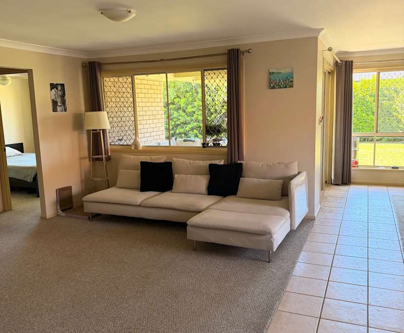 Furnished room with own bathroom