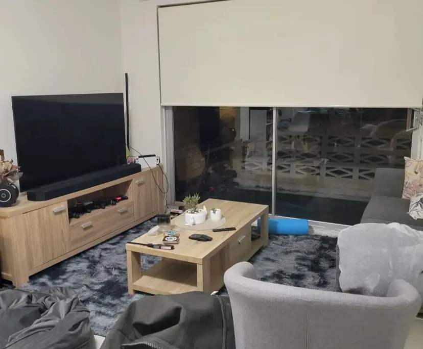 Unfurnished room in a flatshare