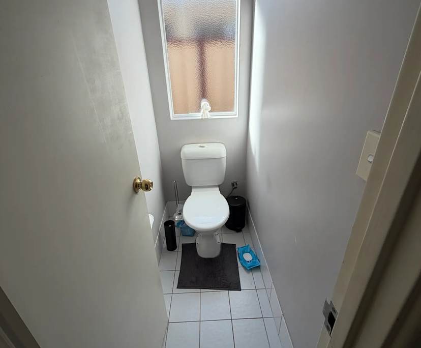 $300, Share-house, 3 bathrooms, Belmont WA 6104