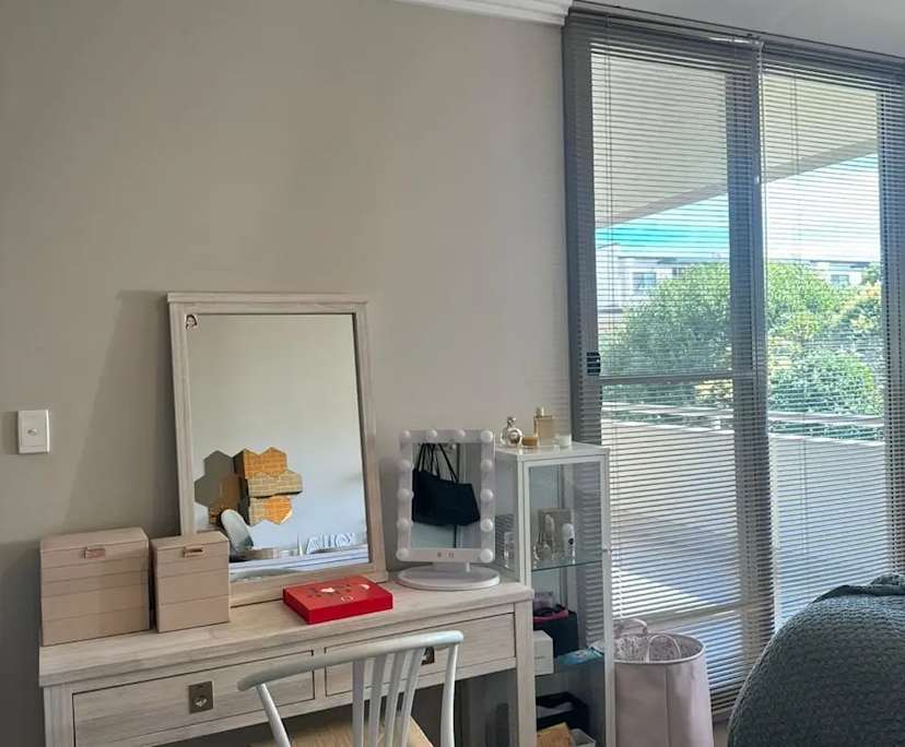 Whole property with 2 rooms for rent